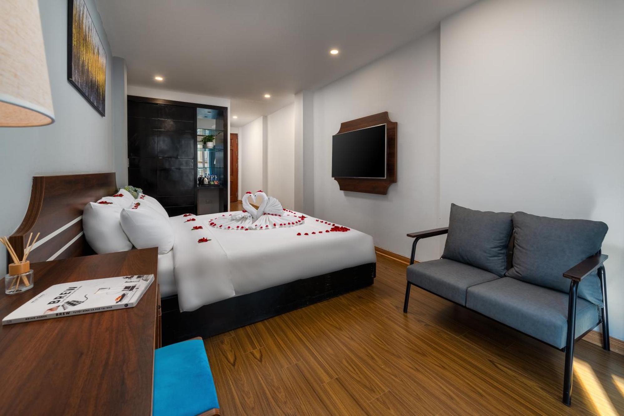 Astoria Hanoi Hotel & Travel Екстер'єр фото