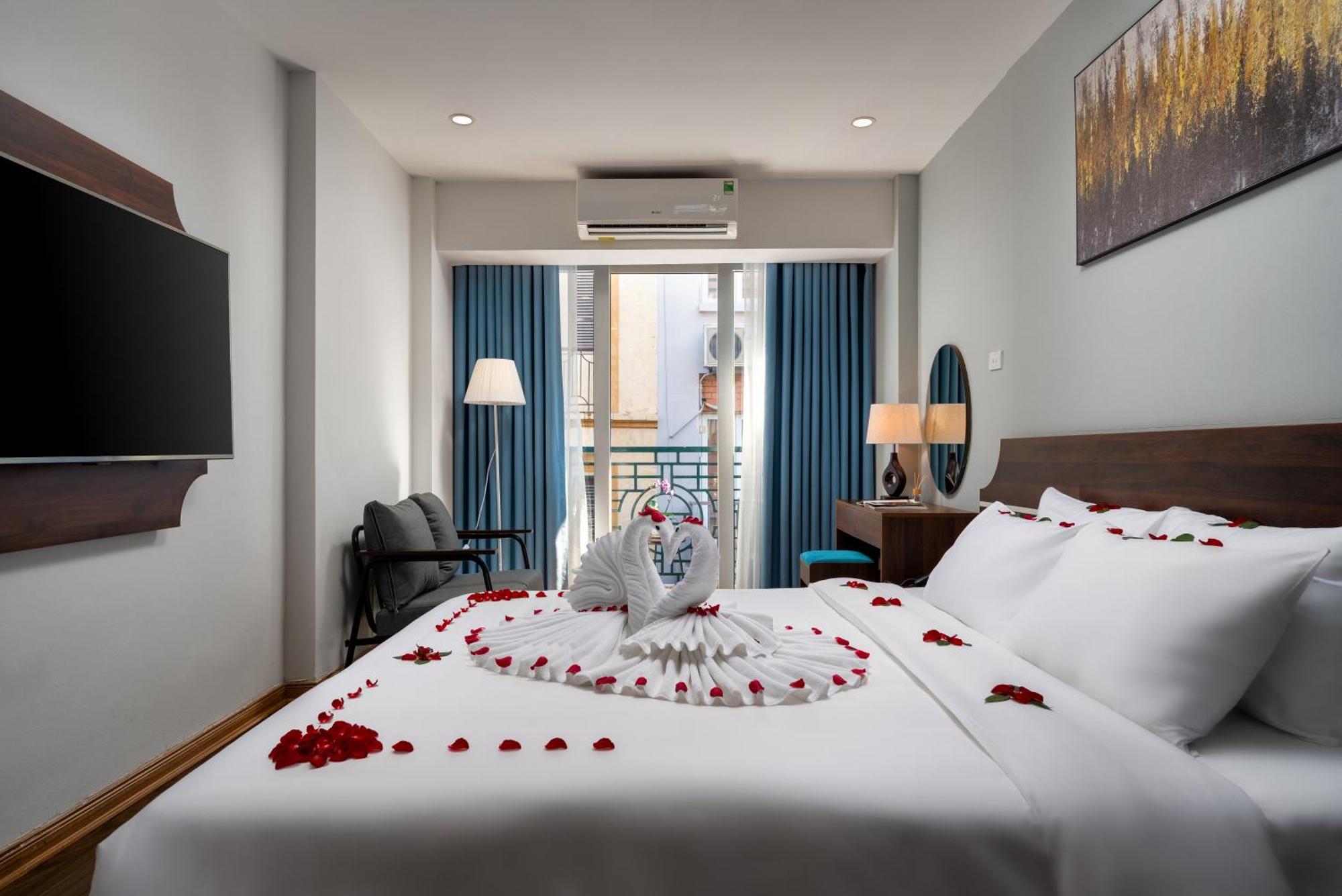 Astoria Hanoi Hotel & Travel Екстер'єр фото