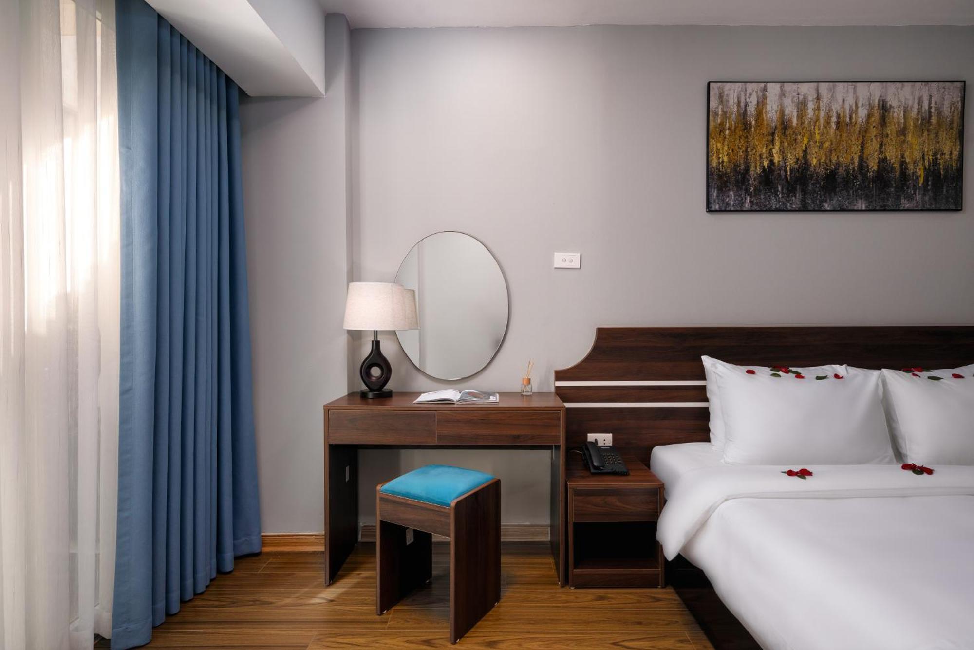 Astoria Hanoi Hotel & Travel Екстер'єр фото