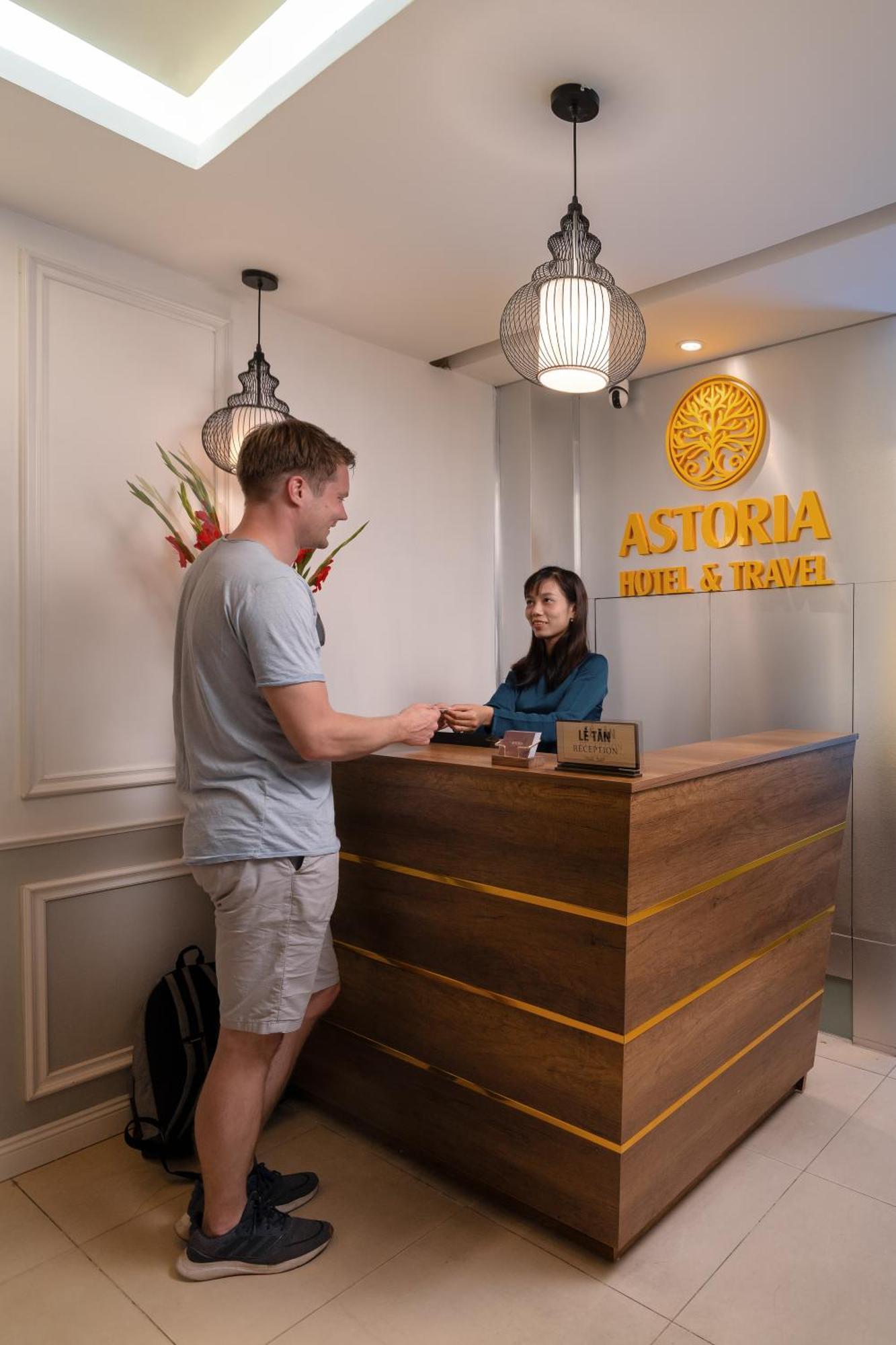 Astoria Hanoi Hotel & Travel Екстер'єр фото
