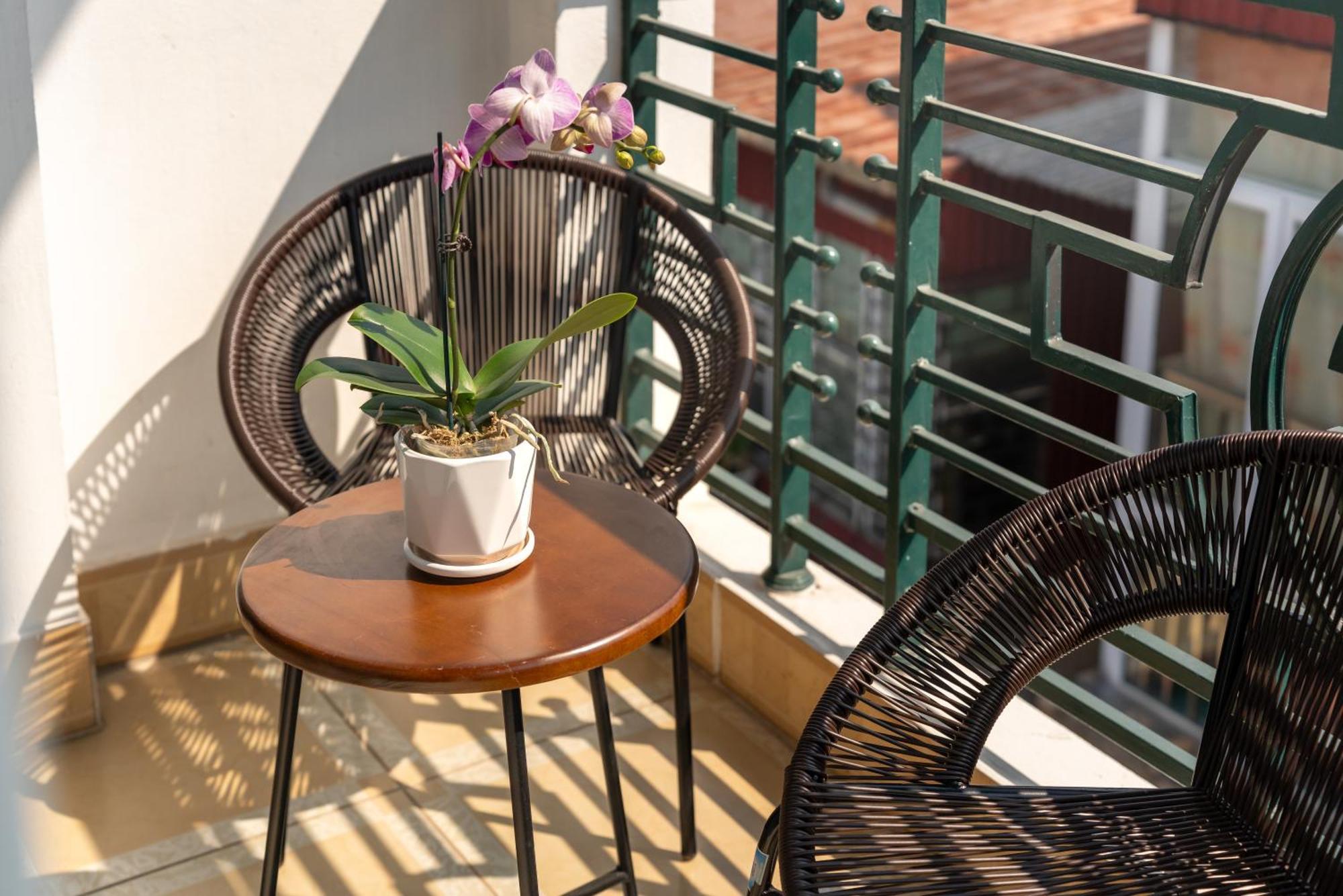 Astoria Hanoi Hotel & Travel Екстер'єр фото