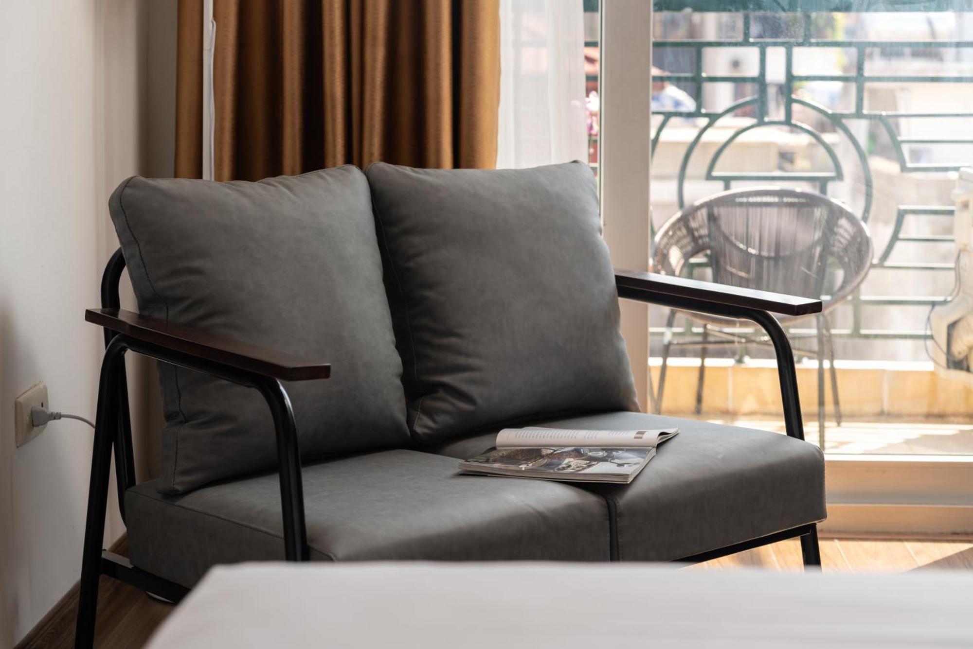 Astoria Hanoi Hotel & Travel Екстер'єр фото